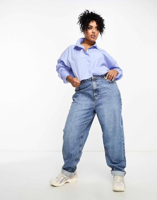 Curve High Rise Relaxed Mom Jeans