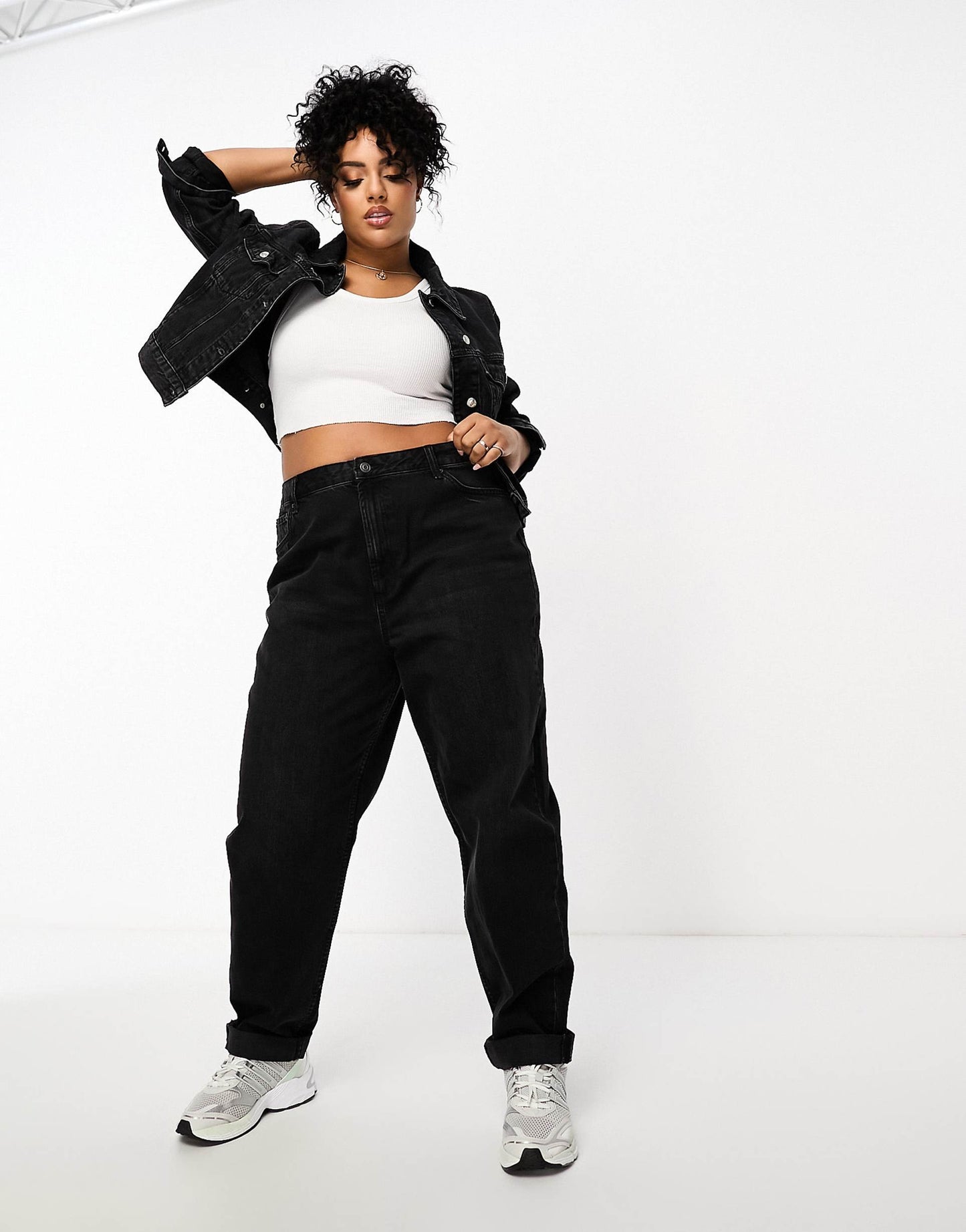 Curve High Rise Relaxed Mom Jeans