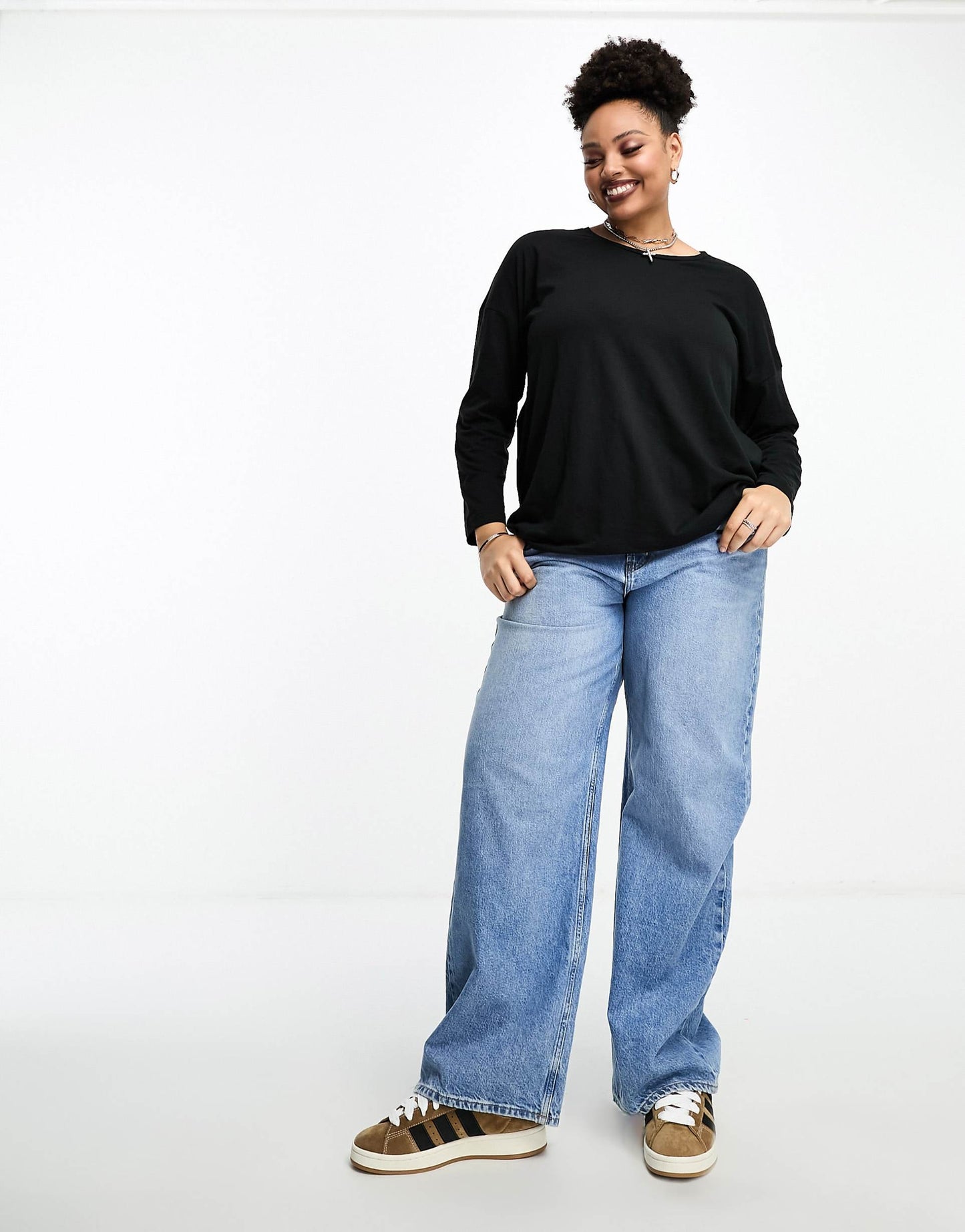 Curve Longline T-Shirt