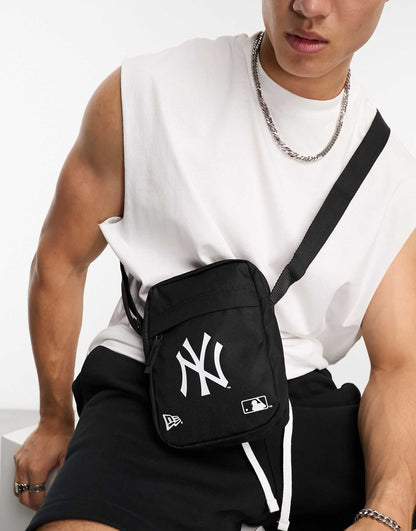 Ny Logo Flight Bag