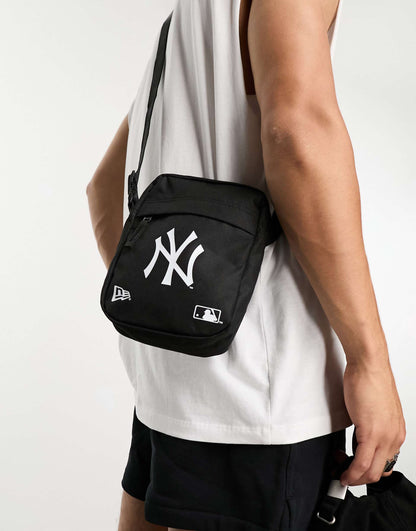 Ny Logo Flight Bag