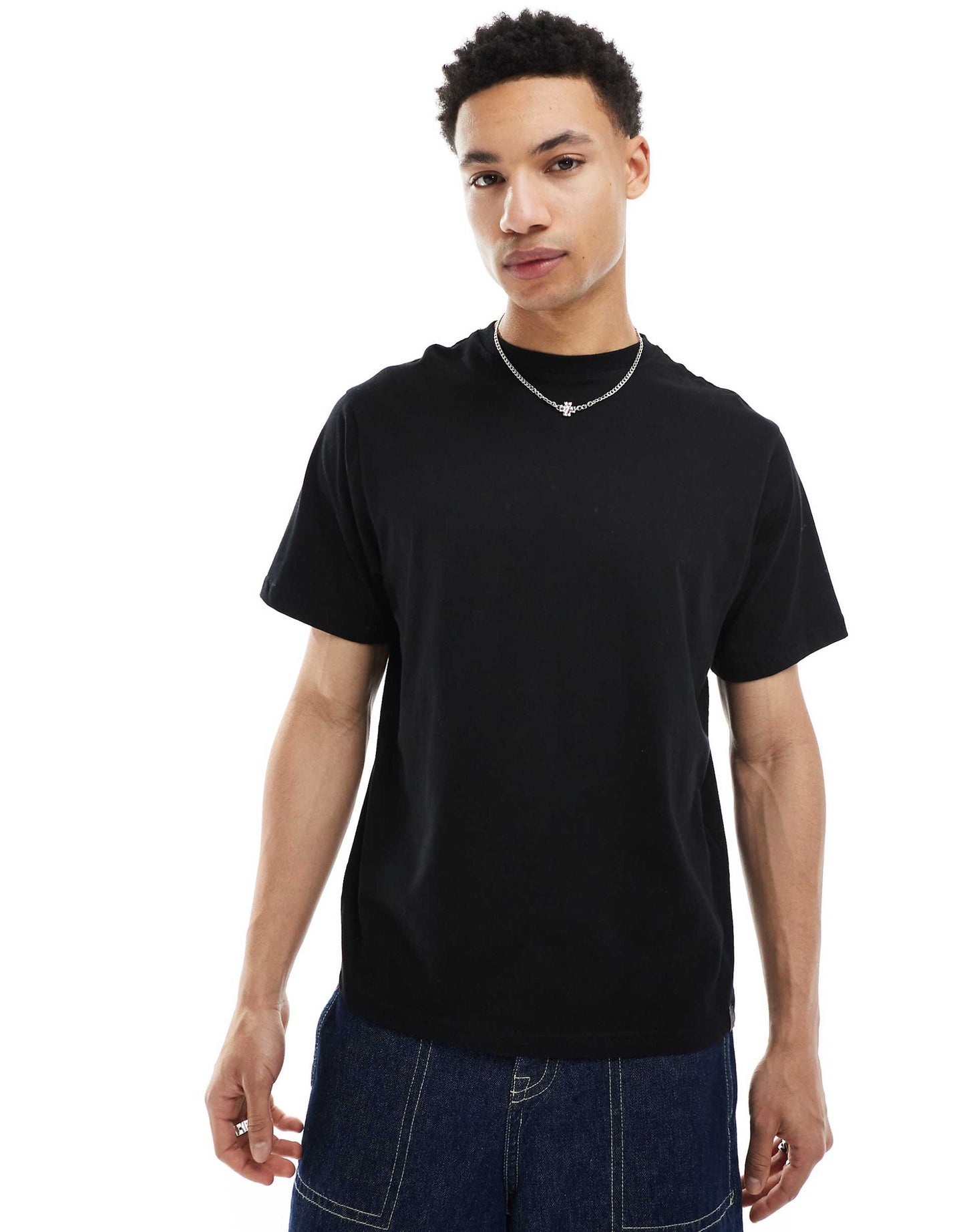 Basic T-Shirt