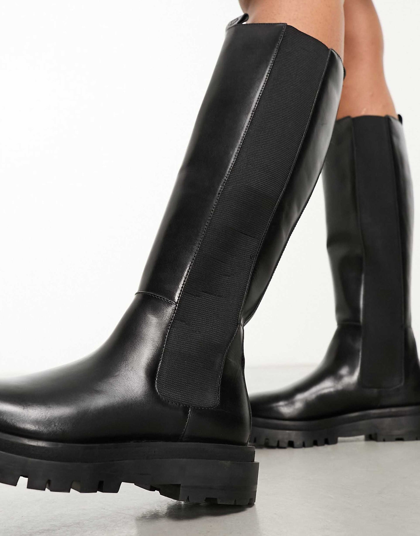 Dana Tall Chelsea Boots