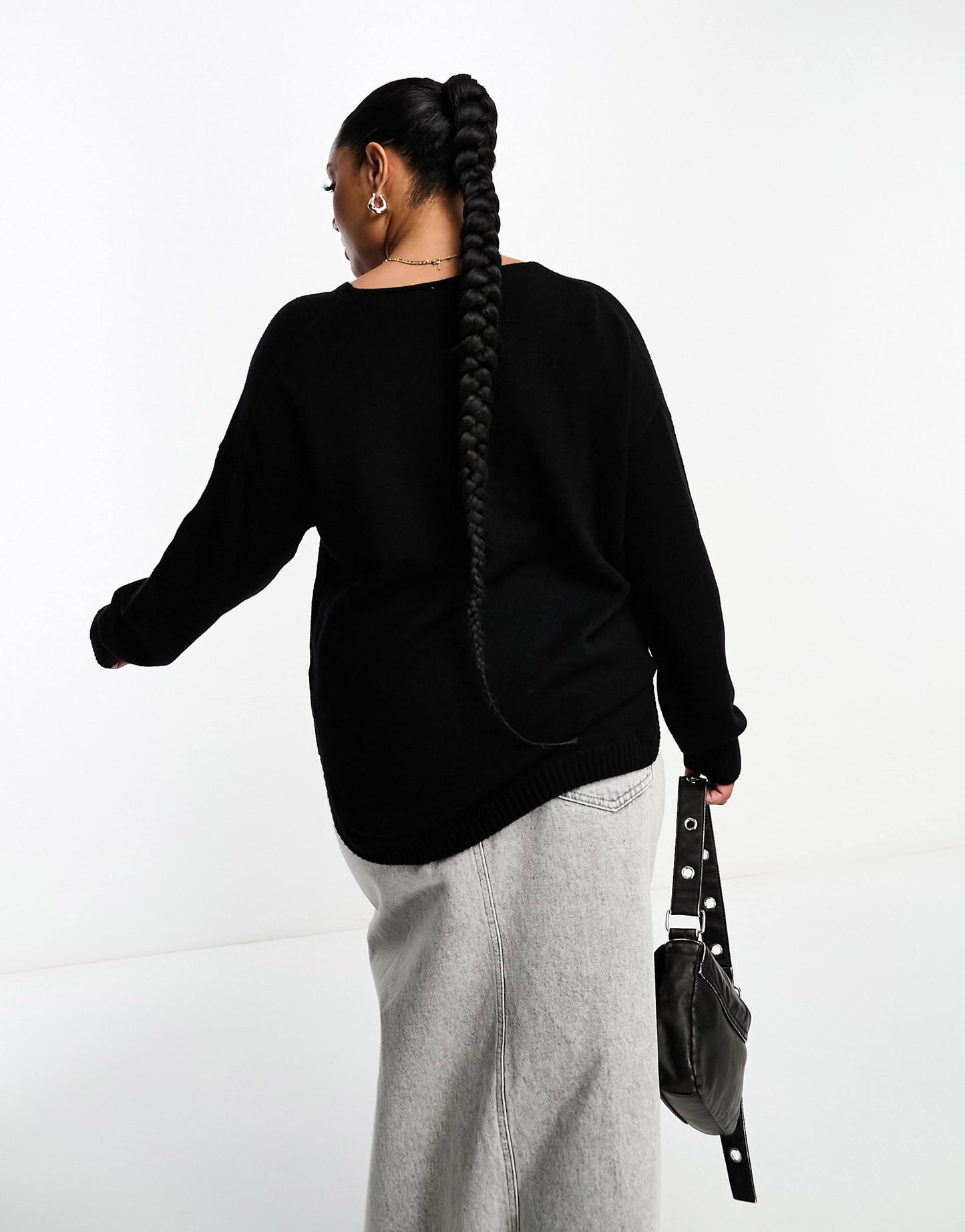 Curve V Neck Jumper