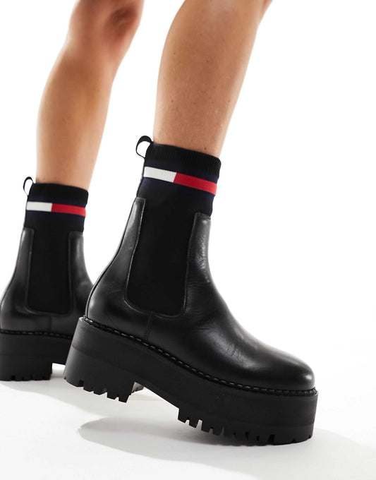 Flatform Chelsea Sock Boots
