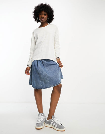 Relaxed Long Sleeve T-Shirt