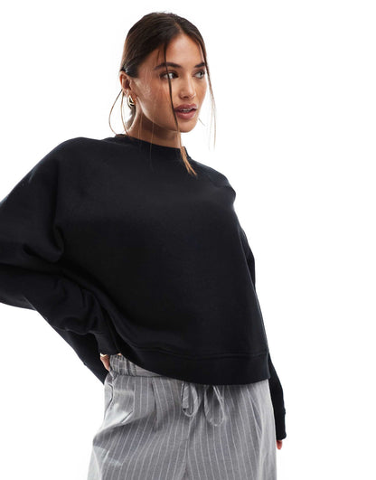 Oversized Sweat With Raglan Detail