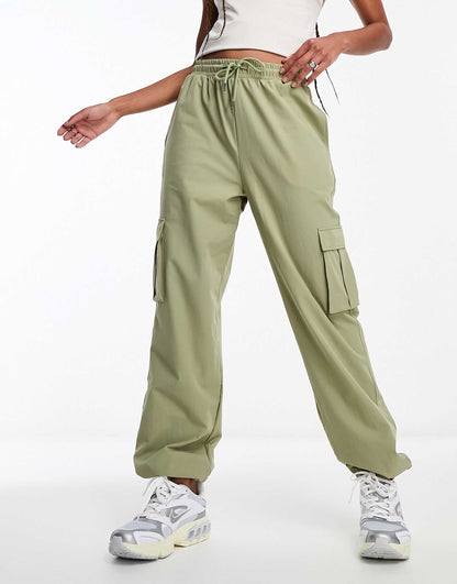 Cargo Trousers With Pocket Details