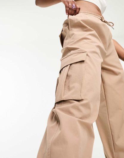 Cargo Trousers With Pocket Details