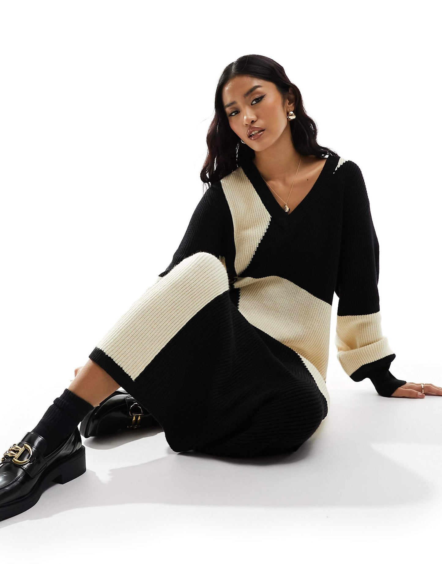 Kaleidoscope V Neck Knitted Jumper Dress