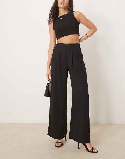 Clean Front Wide Leg Trouser
