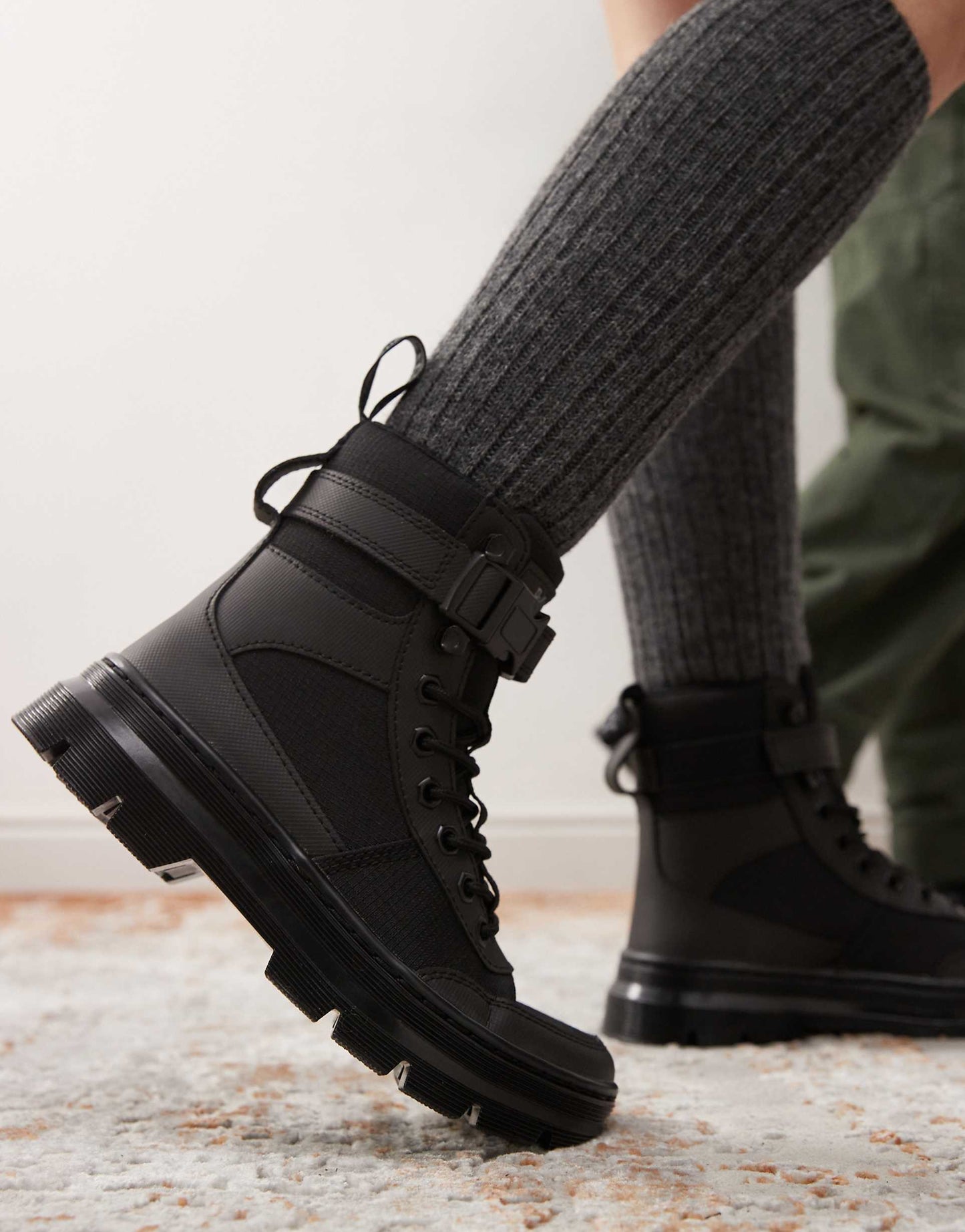 Unisex Combs Tech 8 Tie Boots