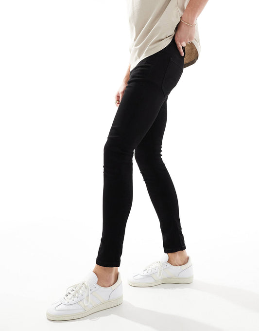 Spray On Jeans