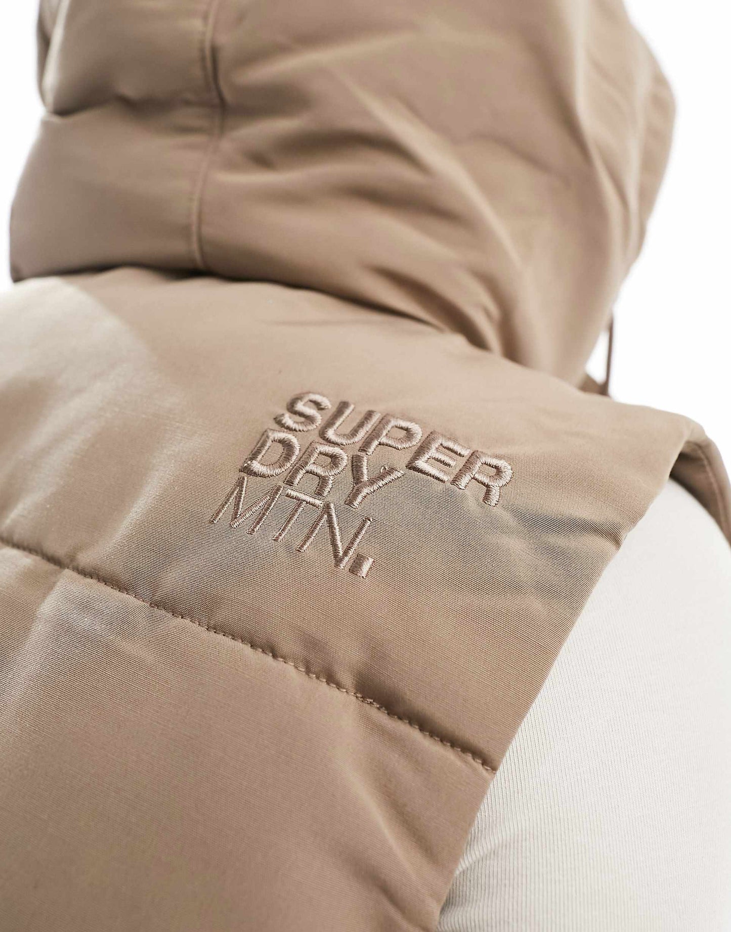 Everest Hooded Puffer Gilet