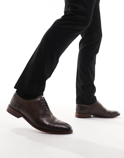 Cast Washed Brogue Shoe