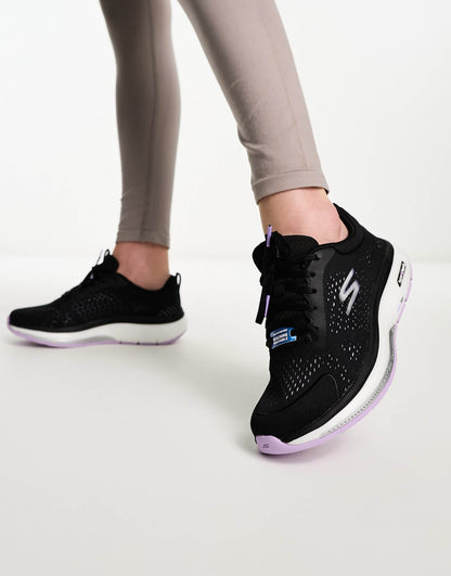 Go Walk Workout Walker Outpace Trainers