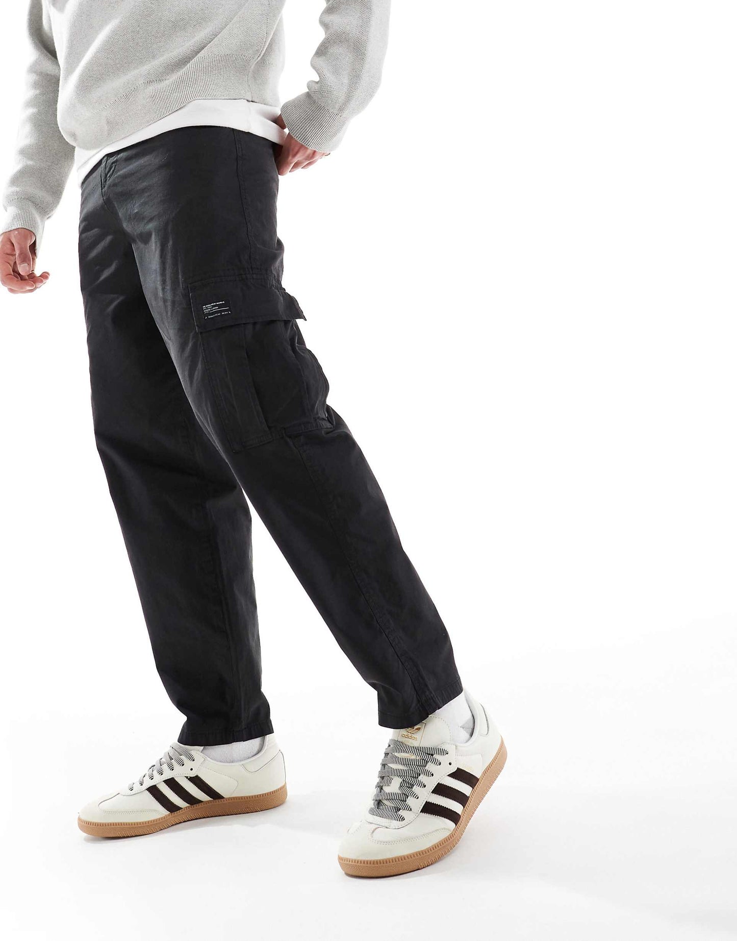 Oversized Tapered Cargo Trousers With Patch