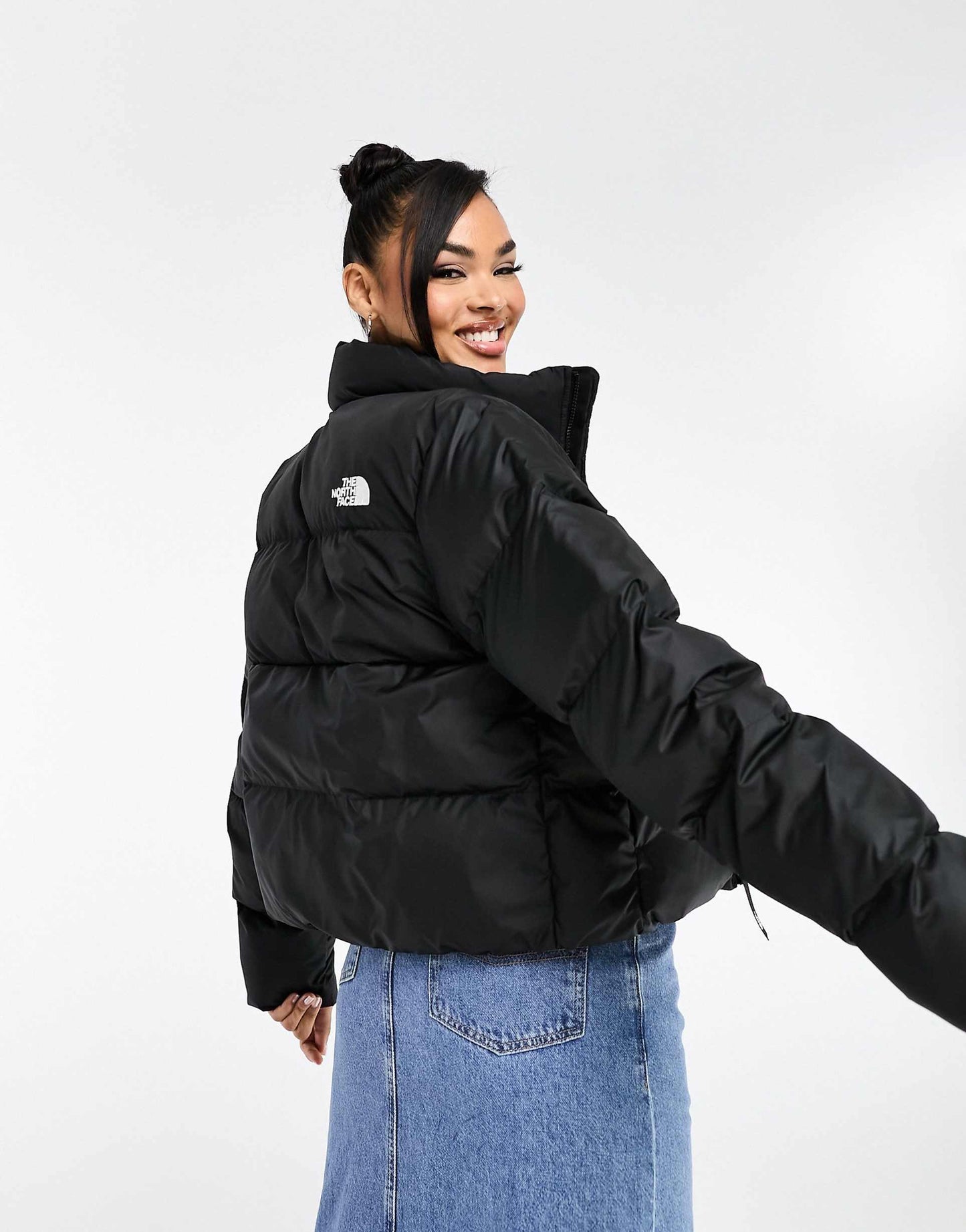 Saikuru Cropped Puffer Jacket