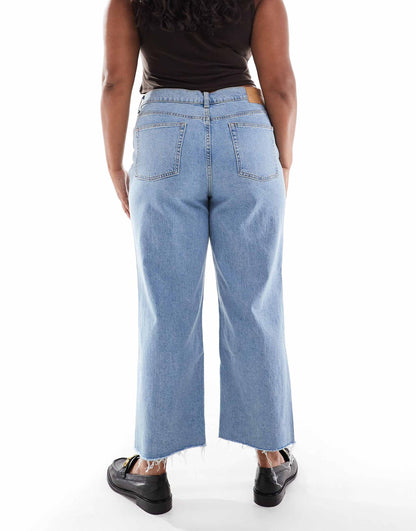 Curve Cropped Comfort Stretch Straight Leg Jean