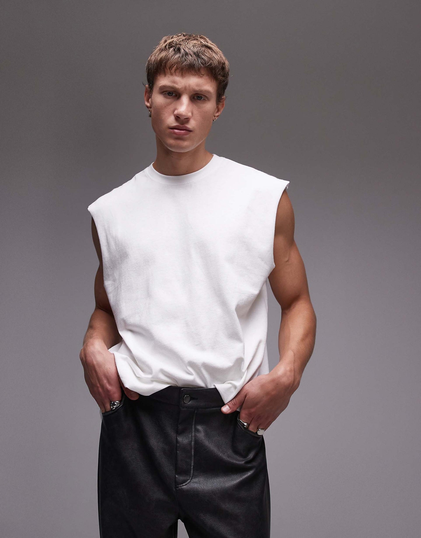 Oversized Fit Sleeveless T-Shirt