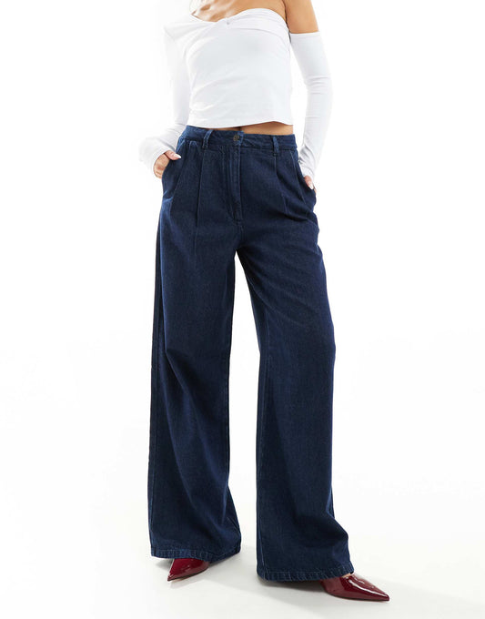 Soft Tailored Jean