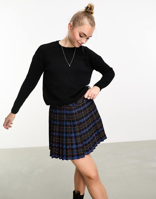 Essential Crew Neck Jumper