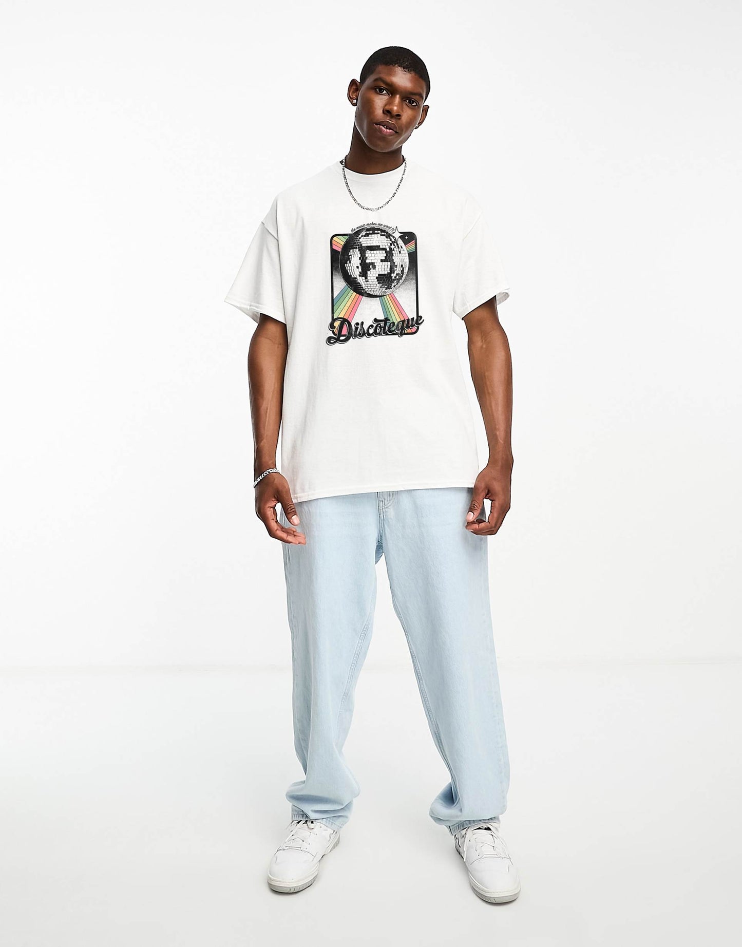 Discoteque Graphic T-Shirt