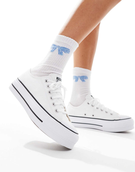 Chuck Taylor All Star Lift Ox Wide Fit Trainers