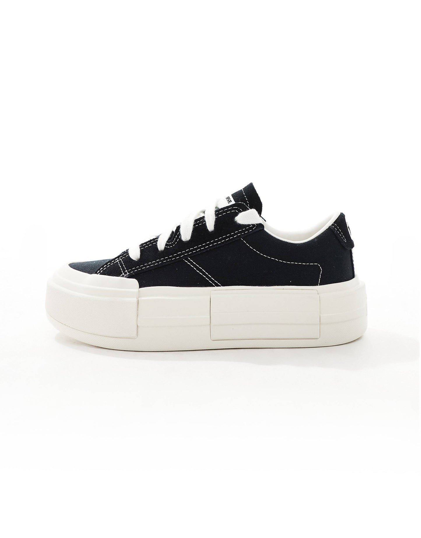 Chuck Taylor All Star Cruise Ox Trainers