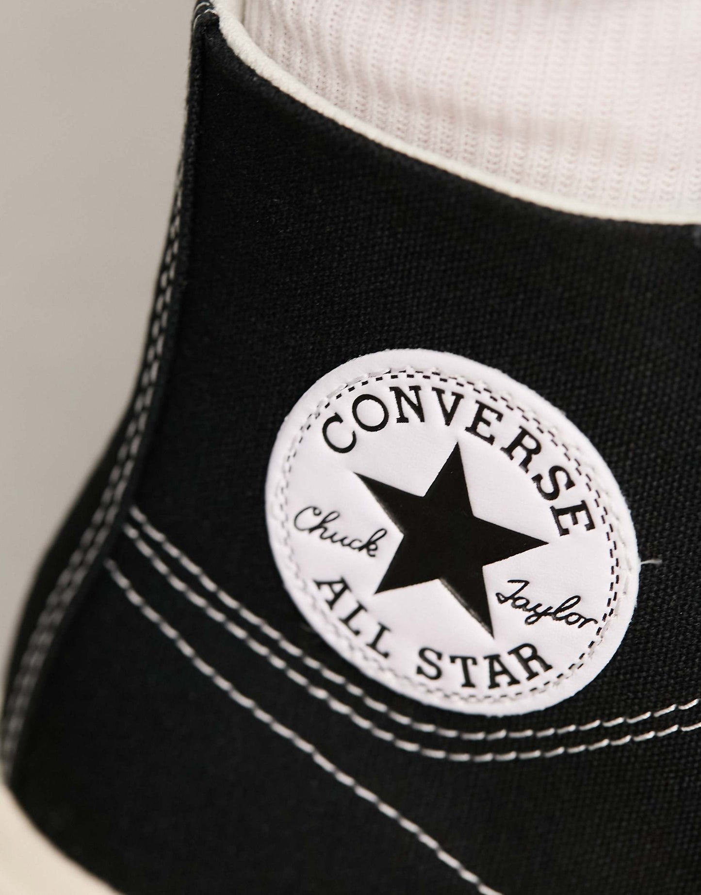 Chuck Taylor All Star Cruise Hi Trainers