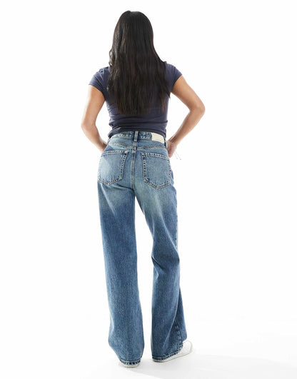 Petite Wide Straight Leg Dad Jean