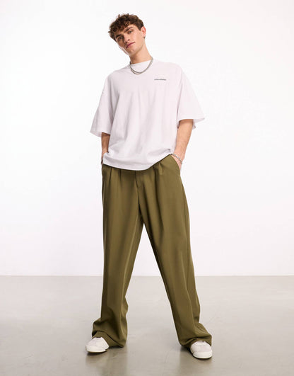 Relaxed Wide Leg Tailored Trousers
