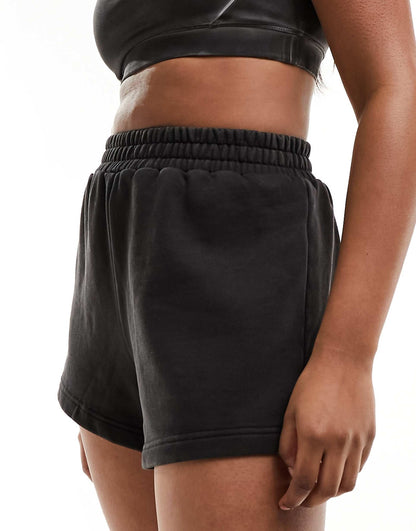 Icon Sweat Runner Short With Quick Dry