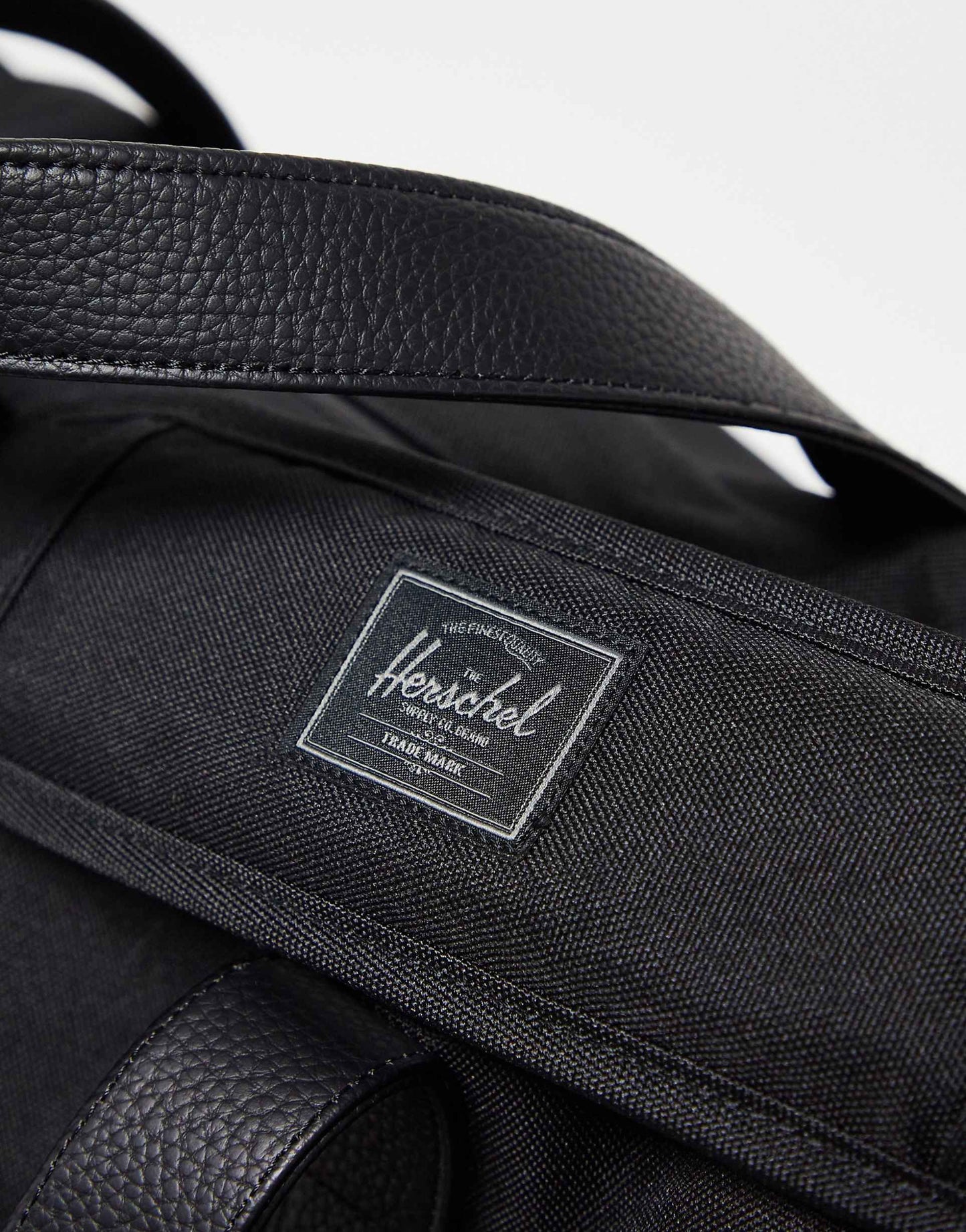 Herschel Novel Duffle