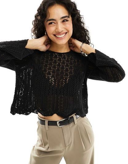 Wide Sleeve Crochet Top