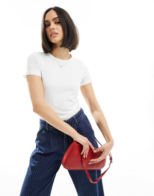 Fitted T-Shirt