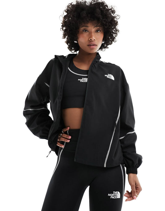 Training Hakuun Contour Seam Wind Jacket