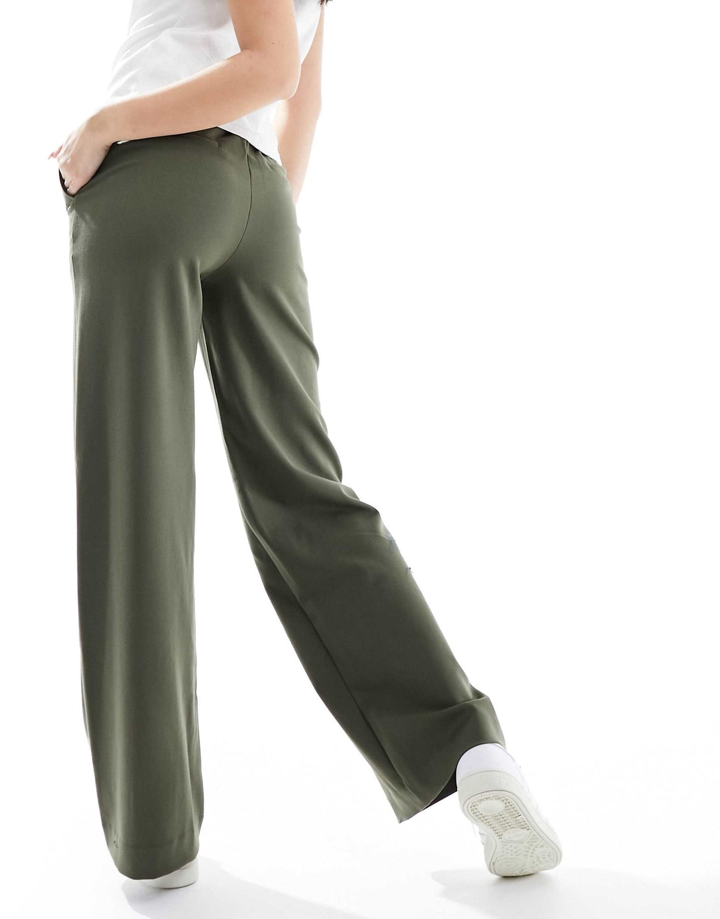 Wide Leg Trousers