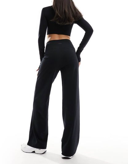 Studio Soft Touch Wide Leg Dance Pant