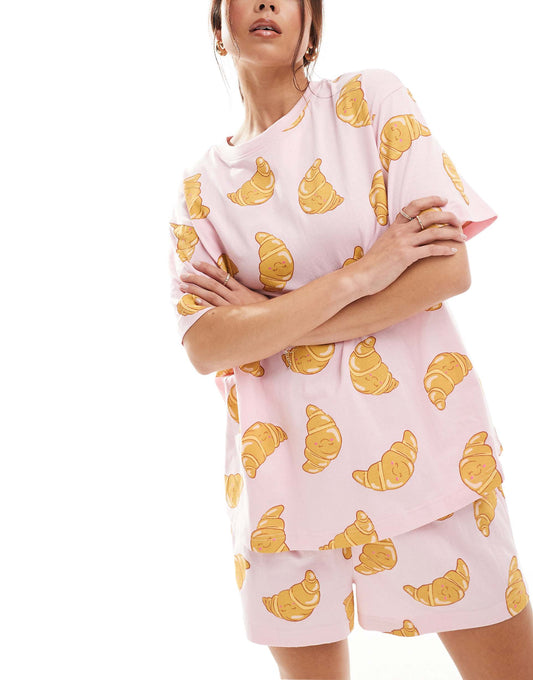 Croissant Oversized Tee & Short Pyjama Set