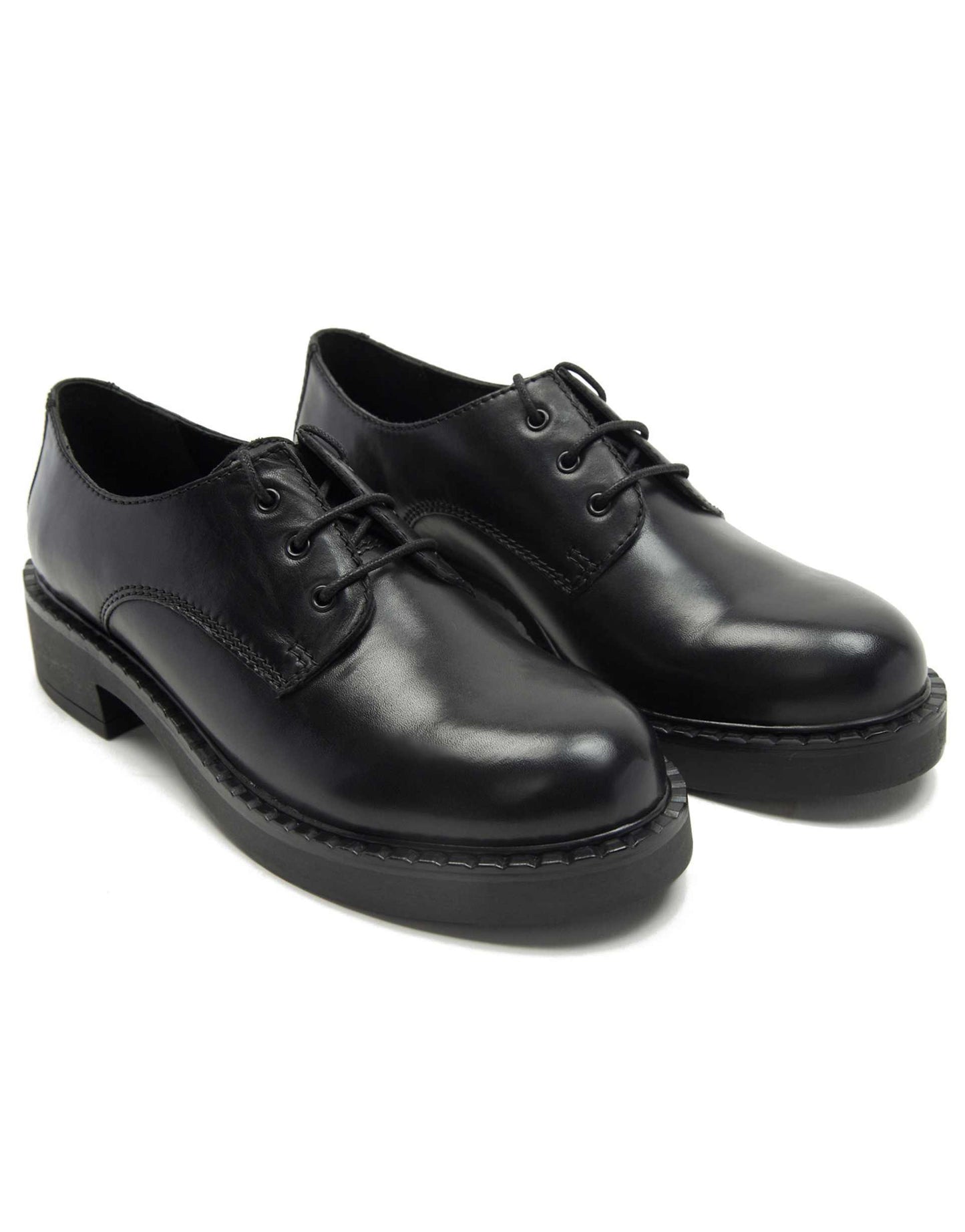 Ladbrook Derby Leather Lace-Up Shoe