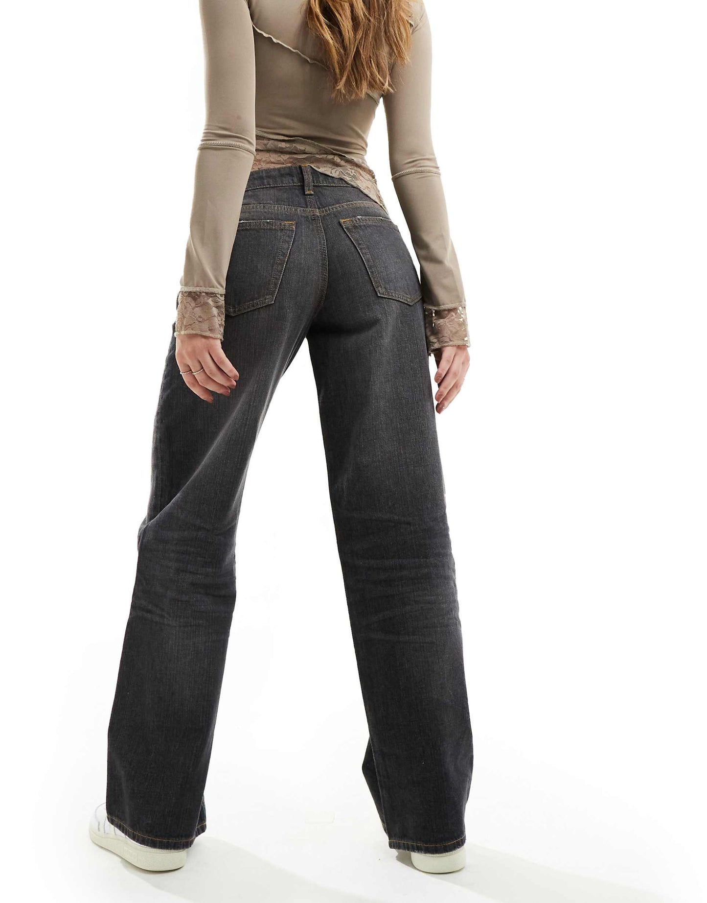 Ample Low Waist Loose Fit Straight Leg Jeans