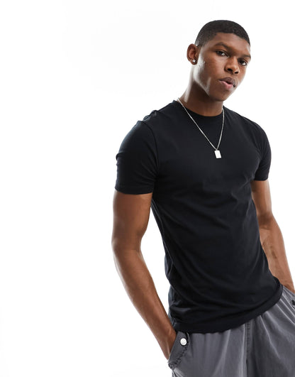 Muscle Fit T-Shirt