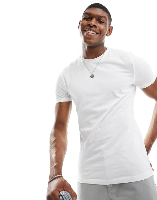 Muscle Fit T-Shirt