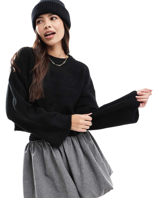 Crew Neck Boxy Jumper With Wide Cuff