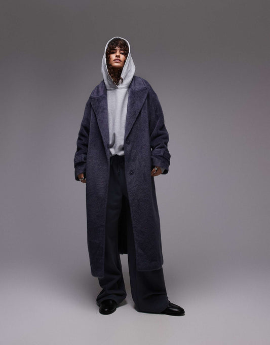 Chuck On Coat