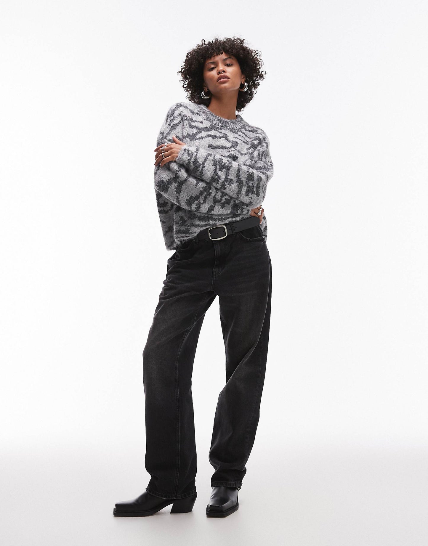 Knitted Fluffy Relaxed Ultimate Jumper