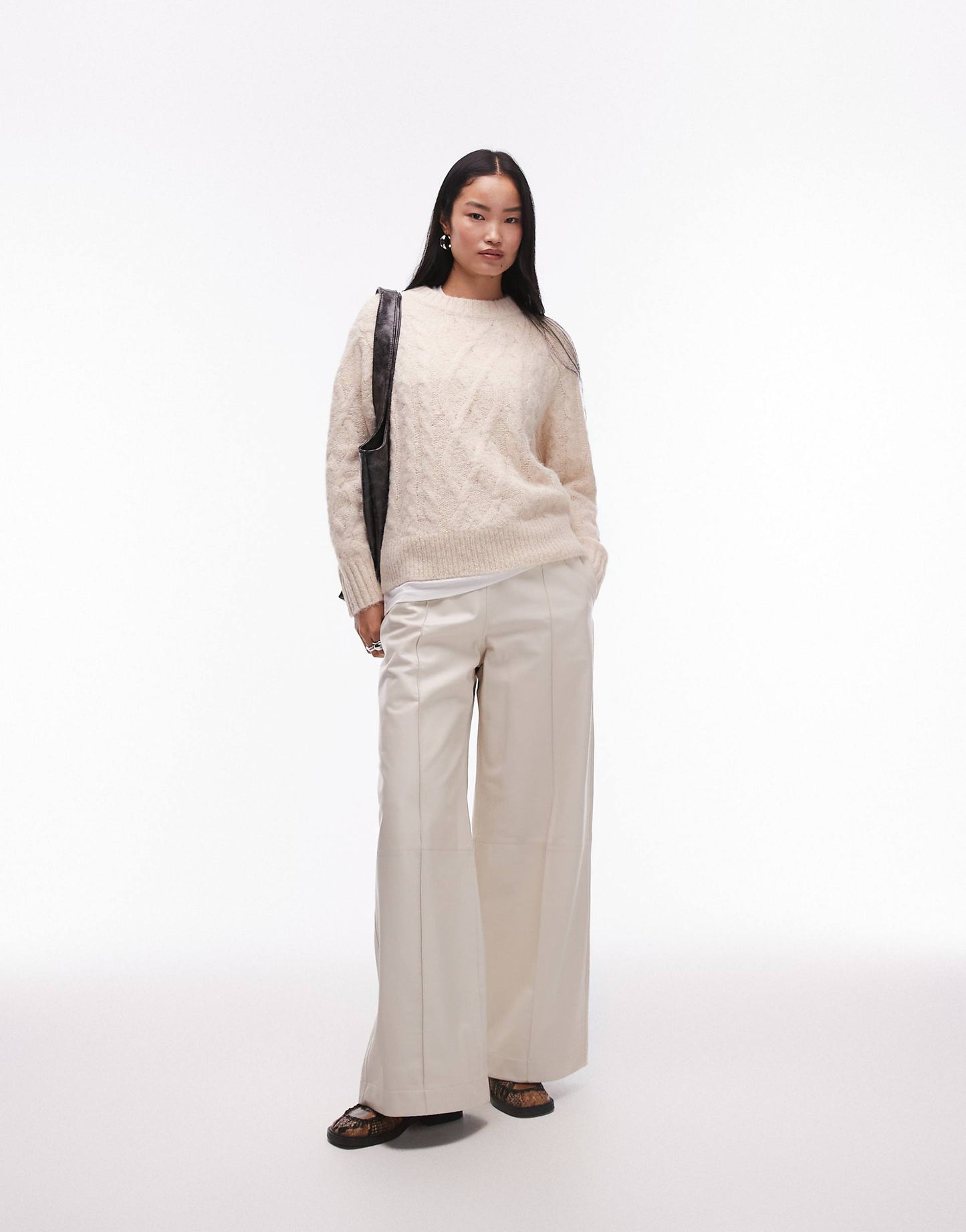 Knitted Fluffy Cable Crew Relaxed Jumper