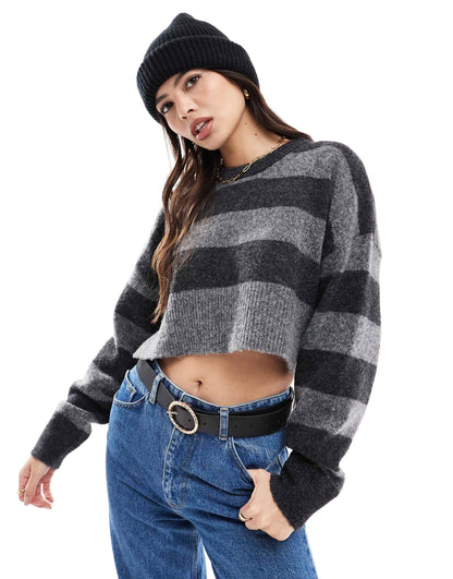 Crop Crew Neck Jumper With Split Hemline