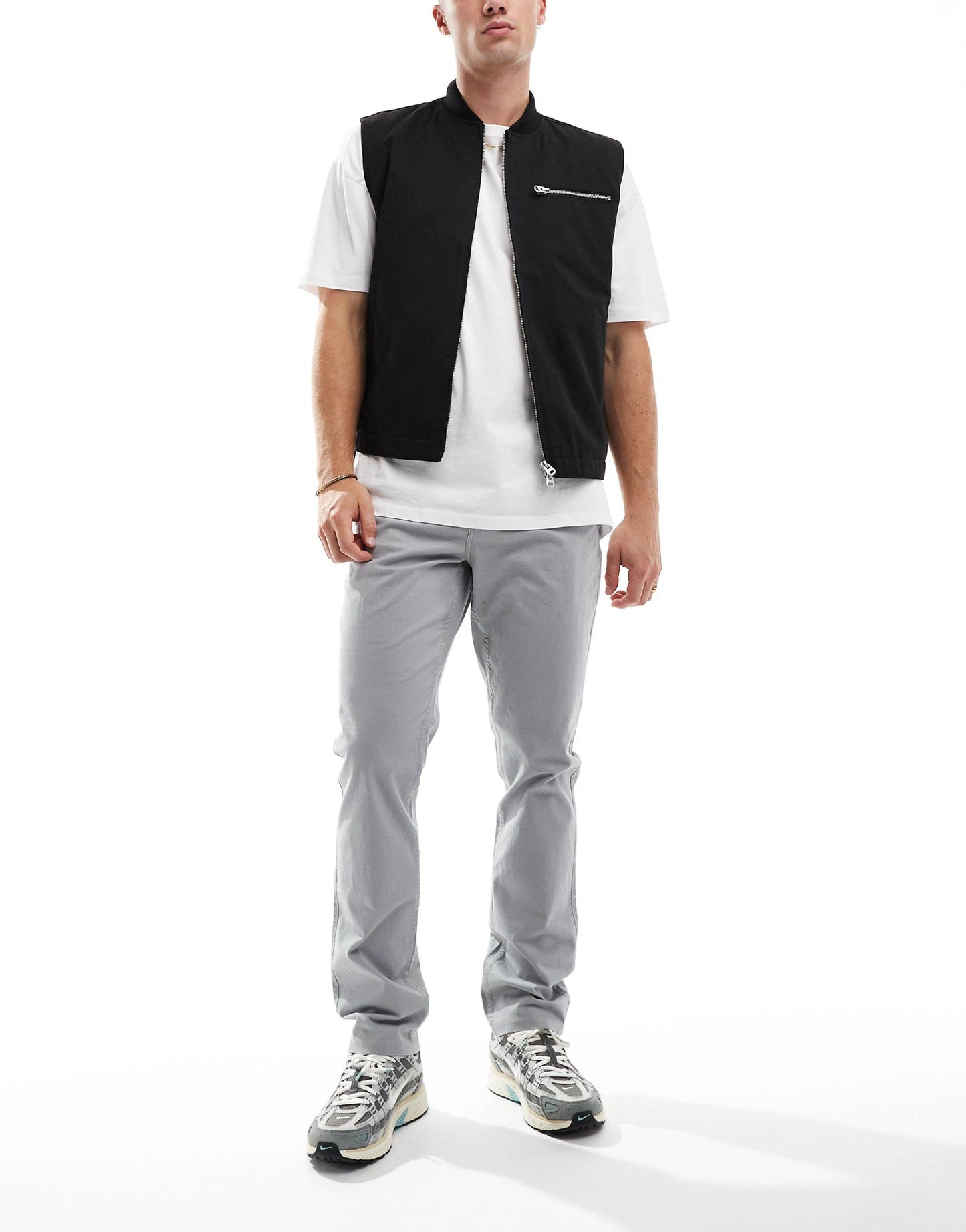Slim Chinos